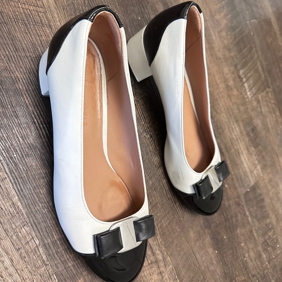 size 38 - Picture 2 of 4